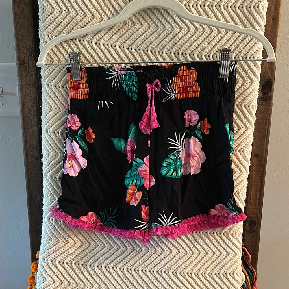 Girl’s L (10/12) Floral Black Shorts